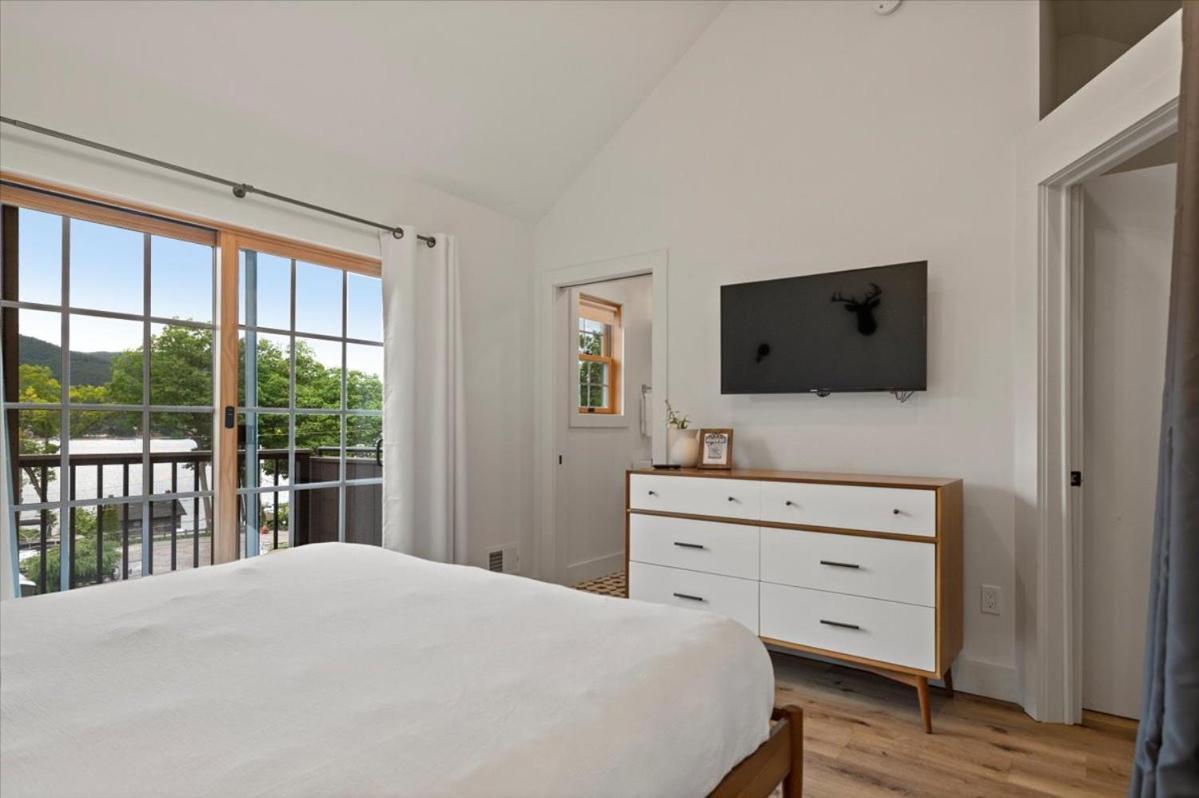 Lakeside Lodging Лейк Джордж Екстериор снимка